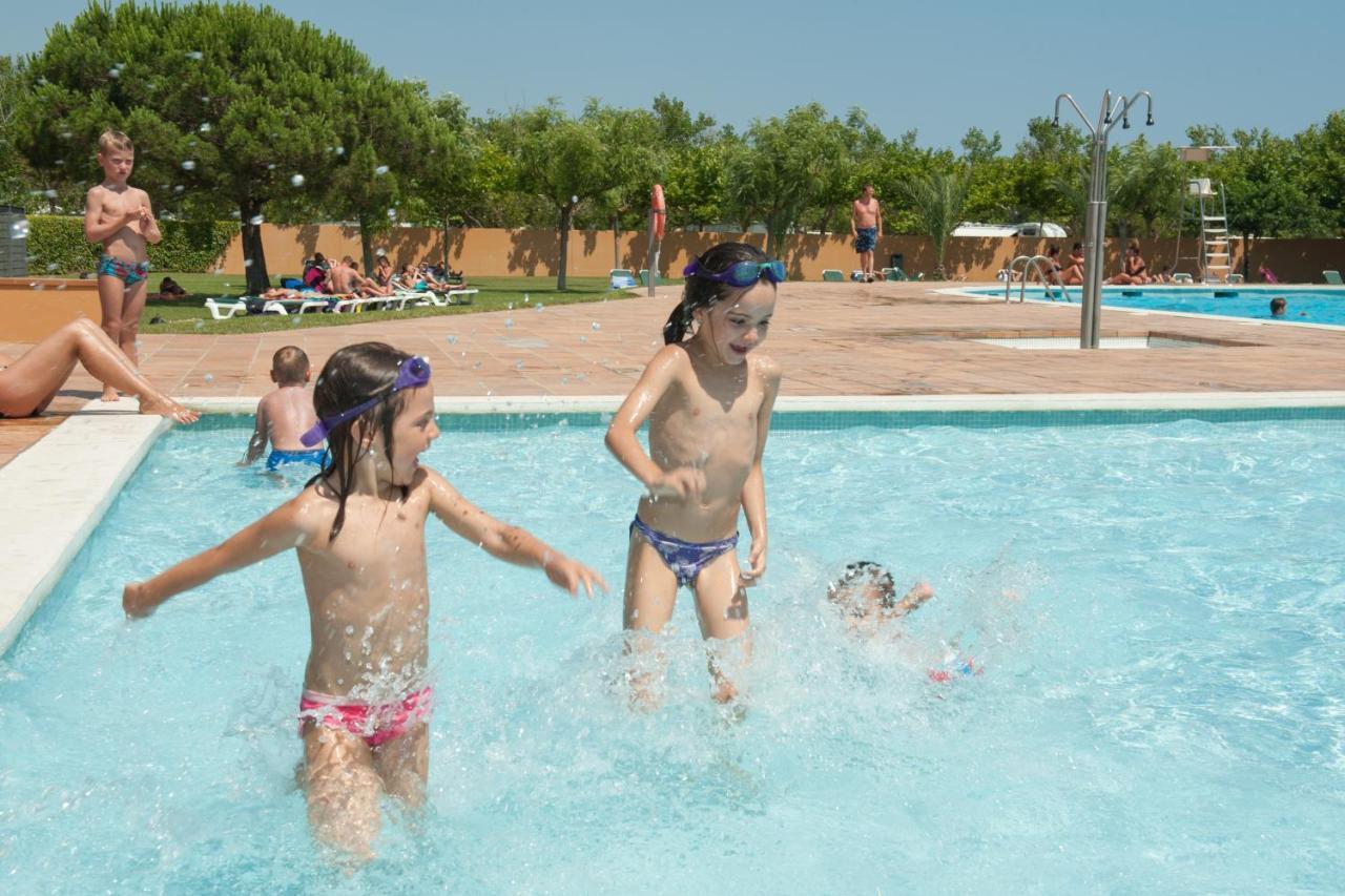 Camping & Bungalows Platja Brava Pals Exterior foto
