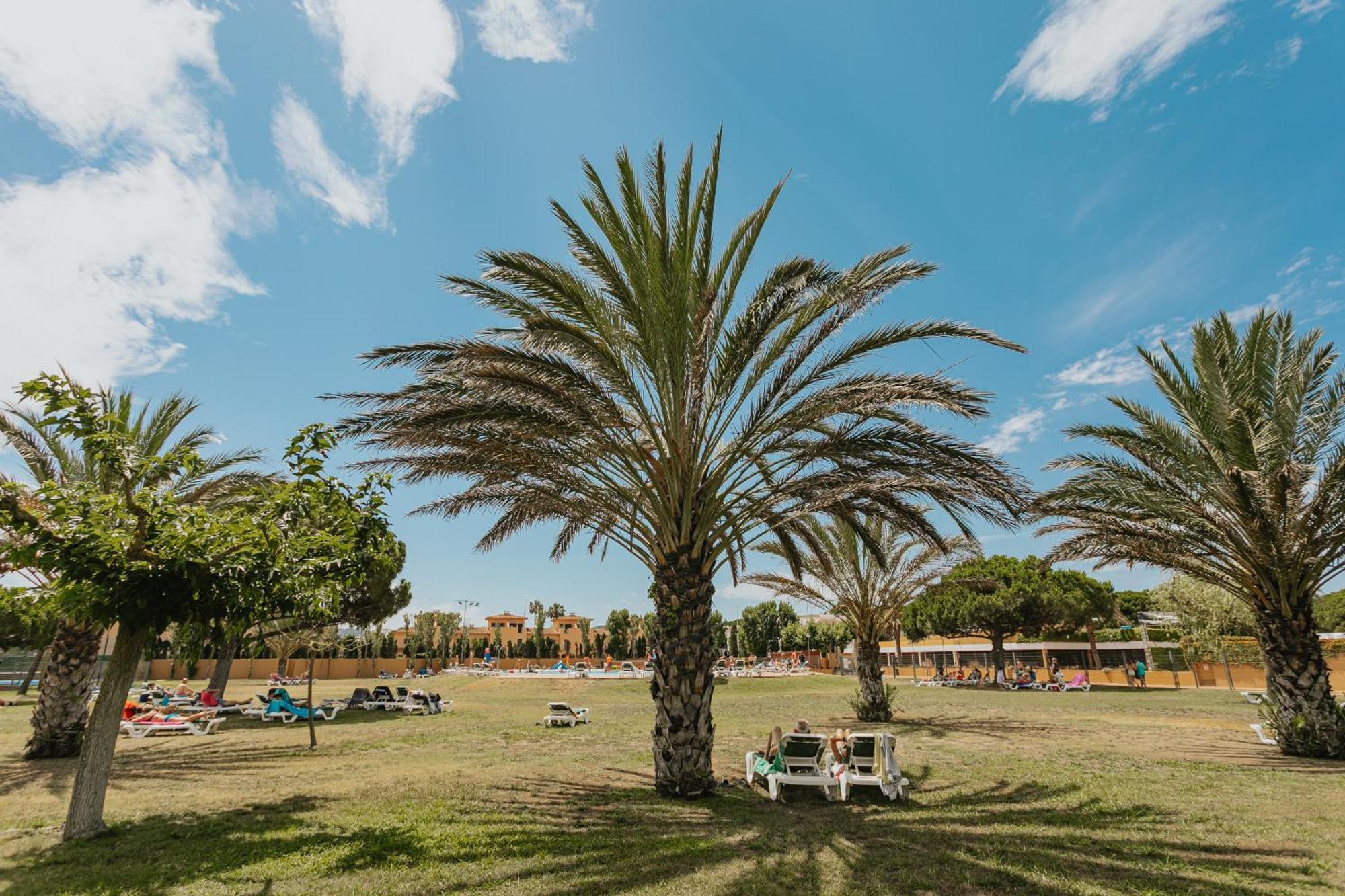 Camping & Bungalows Platja Brava Pals Exterior foto